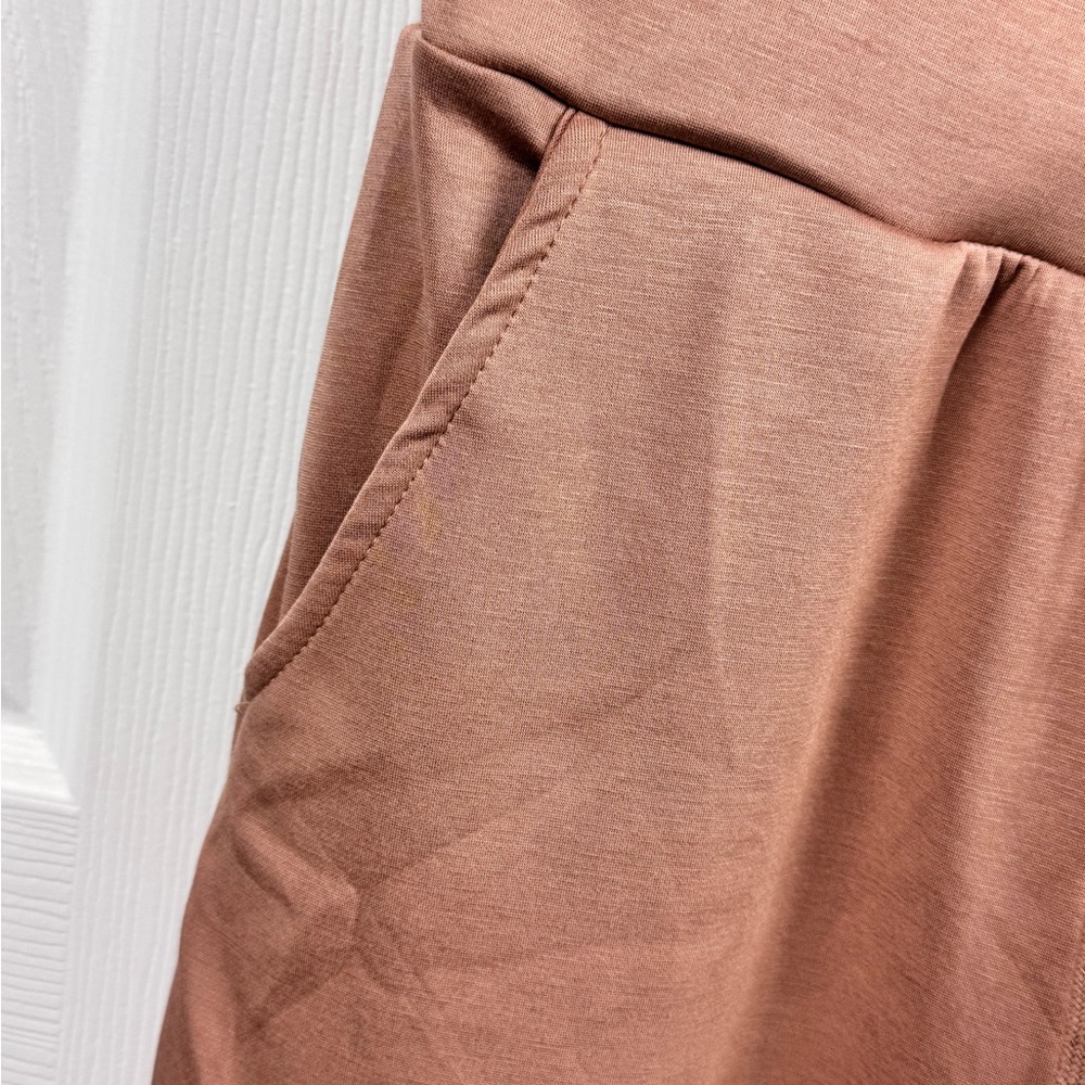 Fashion Nova Nude Wide Leg Jumpsuit Medium Stretch Drawstring Pockets - Picture 6 of 11